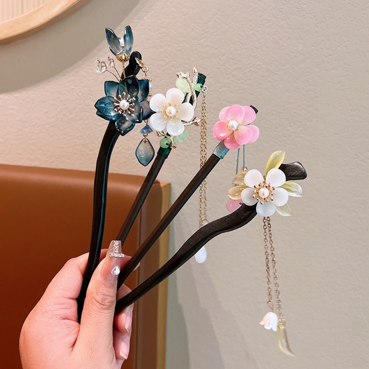 Nefis Çiçek Püskül Ahşap Firke - Florist Supplies incelemesi ve fiyatı